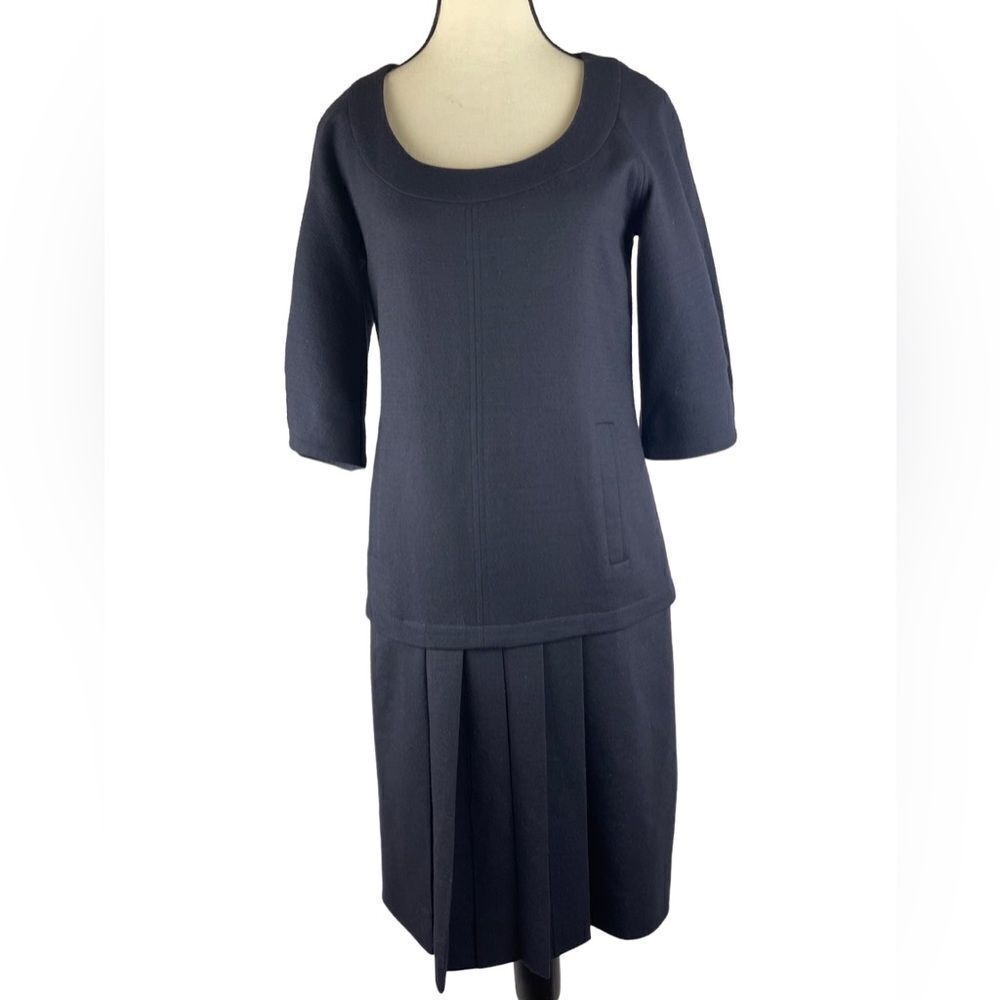 Lela Rose 98% wool navy blue pleated knee length dress pleated 3/4 sleeves sz XS